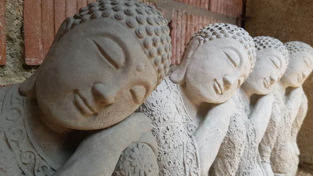 Buda Eterno "SERENIDAD" (hormigón) - Imagen 7